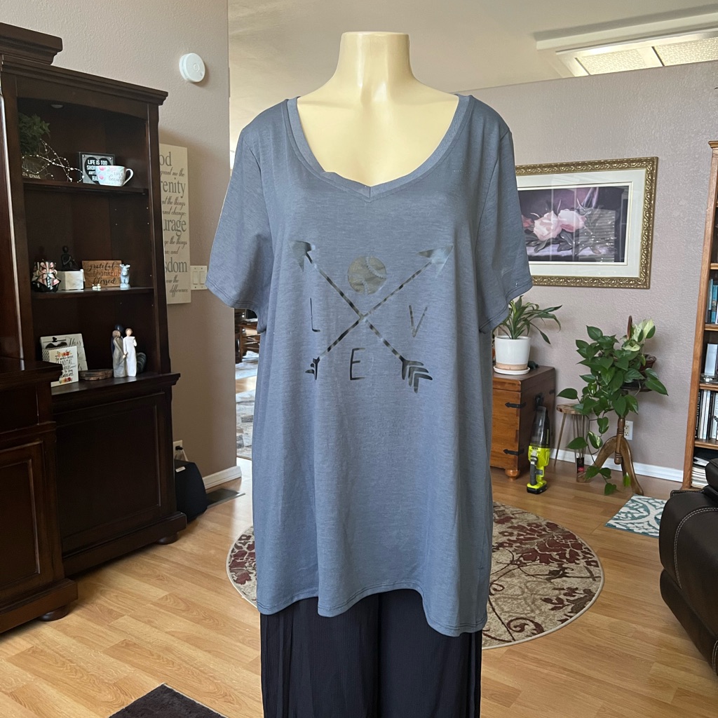 Lularoe Gray & Black Short Sleeve Vneck Love Shirt-Size Xxxl